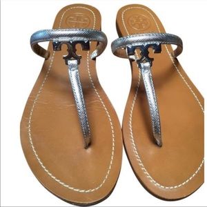 Tory Burch T logo Saffiano Sandal - Size 8